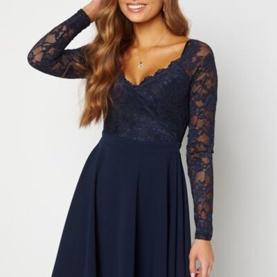 H T Goddiva Morsiusneitojen Mekot | Long Sleeve Lace Skater Dress