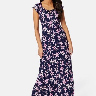 Mekot Happy Holly  | Tessie Maxi Dress